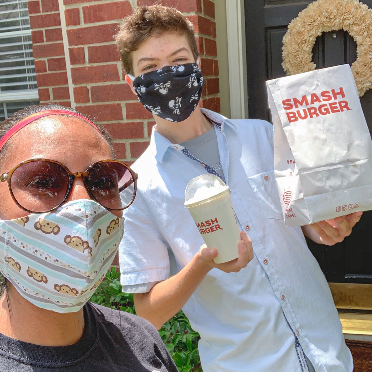 CoppellB's tweet photo. How would you like to begin summer break with lunch of your choice?!? Congratulations Nick Tran and Ethan Reaves, our two CHS9 Solo Contest Winners!! Lunch is on me!! #freelunch #specialdelivery #firstdayofsummer #chs9fam #CISDfamily #coppellband #together https://t.co/OH9icfuCi4