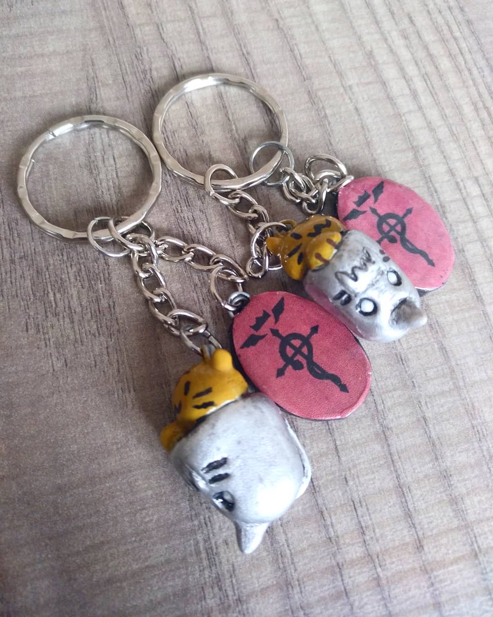 Multi_Phobic's tweet photo. Soy muy fan de Al y su amor por los gatetes😸Llavetitos de Fullmetal Alchemist💕
-
#fma #FMAB #polymerclay #handmade #hechoamano https://t.co/NvMXHpwnzm