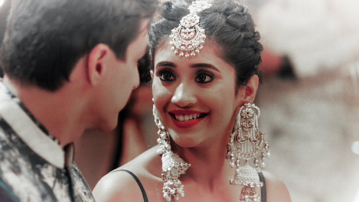 kitte sundar  #Kaira  #MohsinKhan  #ShivangiJoshi