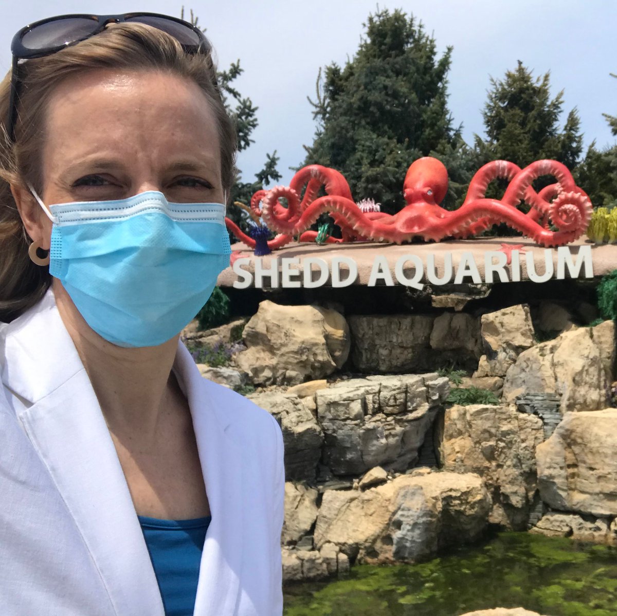 SheddAquaCEO's tweet image. Mask on! If we #StaySafeForScience, then we also stay safe for each other. Remember to stay safe, for yourself and for those around you. Let’s stick together apart. #IfThenSheCan #MissionUnstoppableTV #StayHomeSaveLives