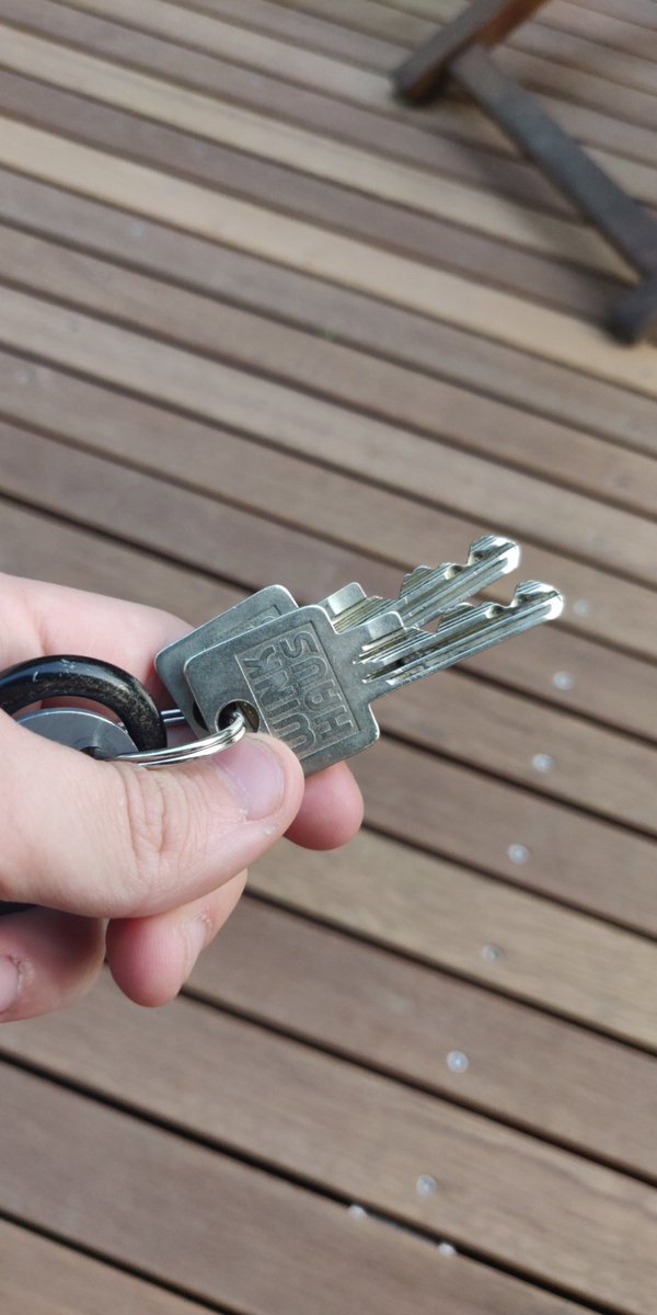 INekiii's tweet photo. Today i got the keys for my new flat :)
Fron June onward i'll be living (for the first time) in a new home :)
(Look at that tremendous alcohol!!!)
#StayFiery https://t.co/j80fd8RWEc