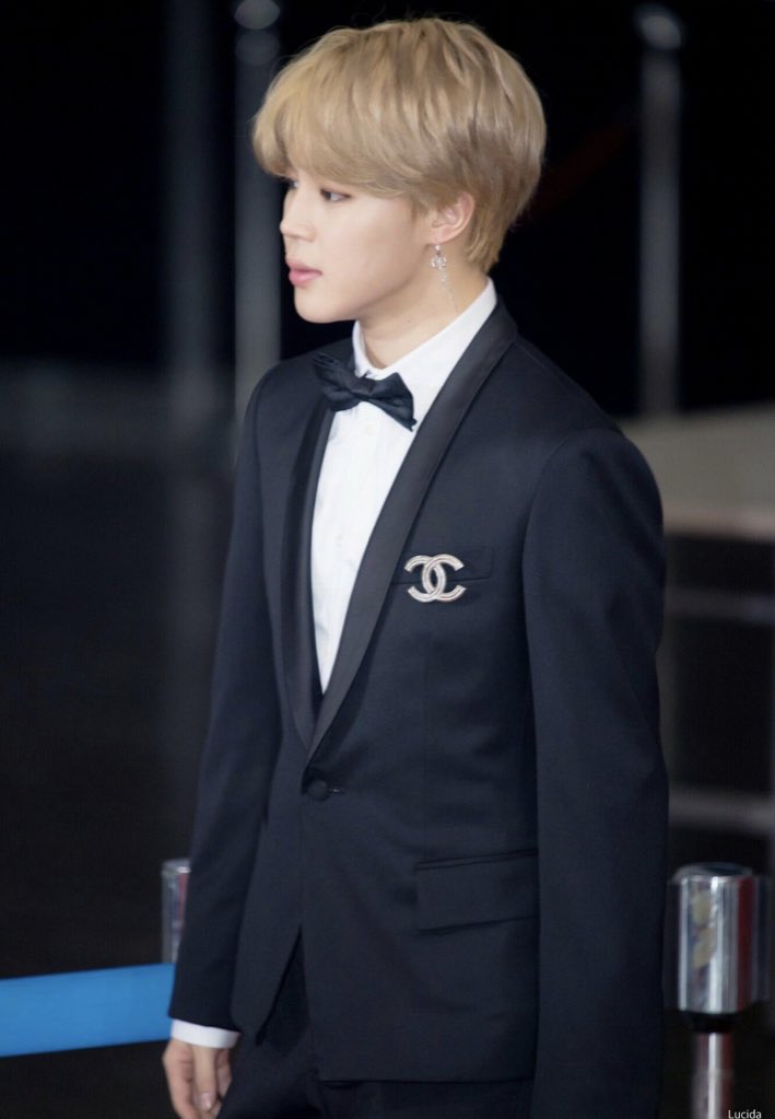 jimin in chanel ; a pretty thread