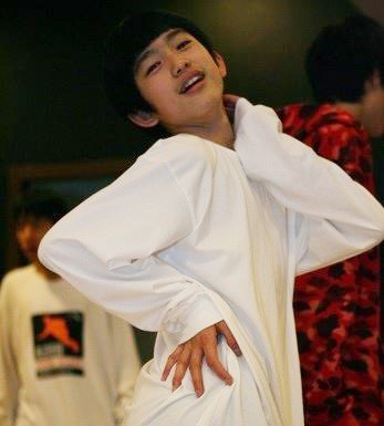 today i offer you 55 pics of predebut jinyoung. tomorrow? who knows