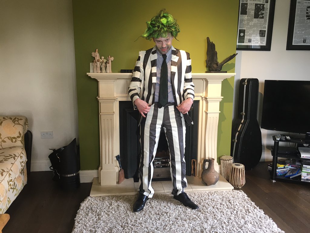Dayo 11: Sometimes puppet shows are sad. Yes today’s look is of course Beetlejuice, Beetlejuice, Beetlejuice! From the musical, you guessed it  @BeetlejuiceBway. Who knew tape could get you so far in costume making!!!  @BGETheatre  #BGETDressUp
