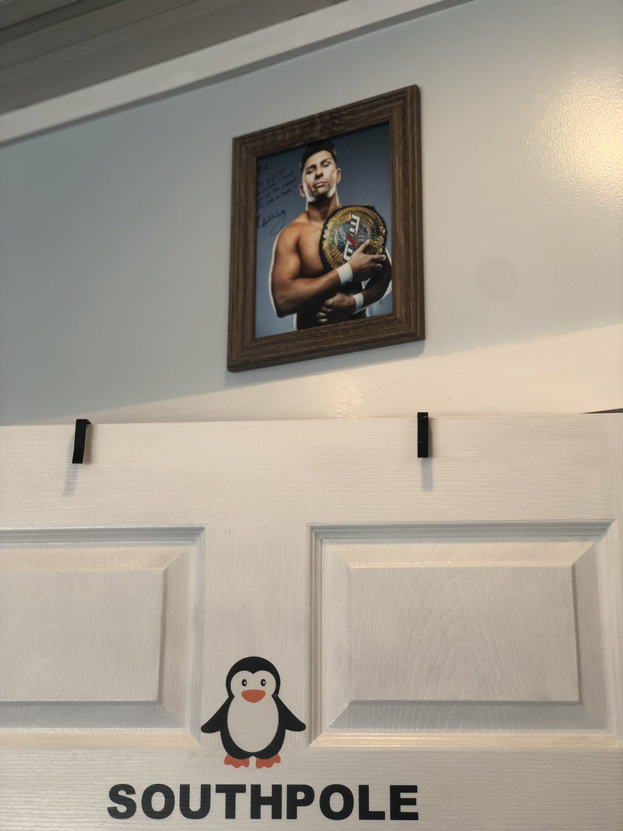 MostMarketable's tweet photo. True story:

Got Cryotherapy here once and put it in my IG story. The owners nephew is a huge consumer of mine and saw the story. They emailed me &amp; requested some autographs for the kid and the spa. 

Been freezing for free ever since. https://t.co/a7HRwlxvLY
