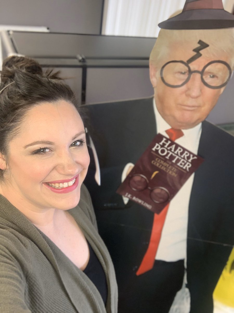 KJandthPrincess's tweet photo. Thanks for helping me celebrate my Birthday @realDonaldTrump!! https://t.co/MTick2Gcs6