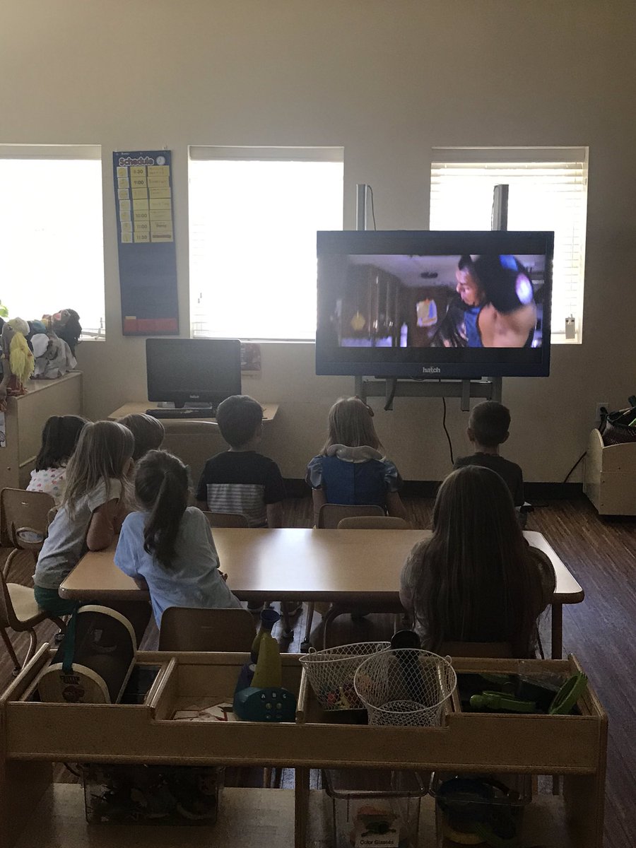 vavae87's tweet photo. Educating the masses! #NXT #THEMAINEVENT #FunFriday https://t.co/dMnYmROQ7x