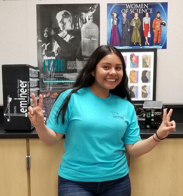 cppengineering's tweet image. Downey High School Femineer® Karla Sarabia starts this fall as an aerospace #cppengineering student!

Our Femineer® Program inspires and empowers K-12 female students to develop the skills and confidence to thrive in STEM. For more info: cpp.edu/engineering/fe…

#cppbound