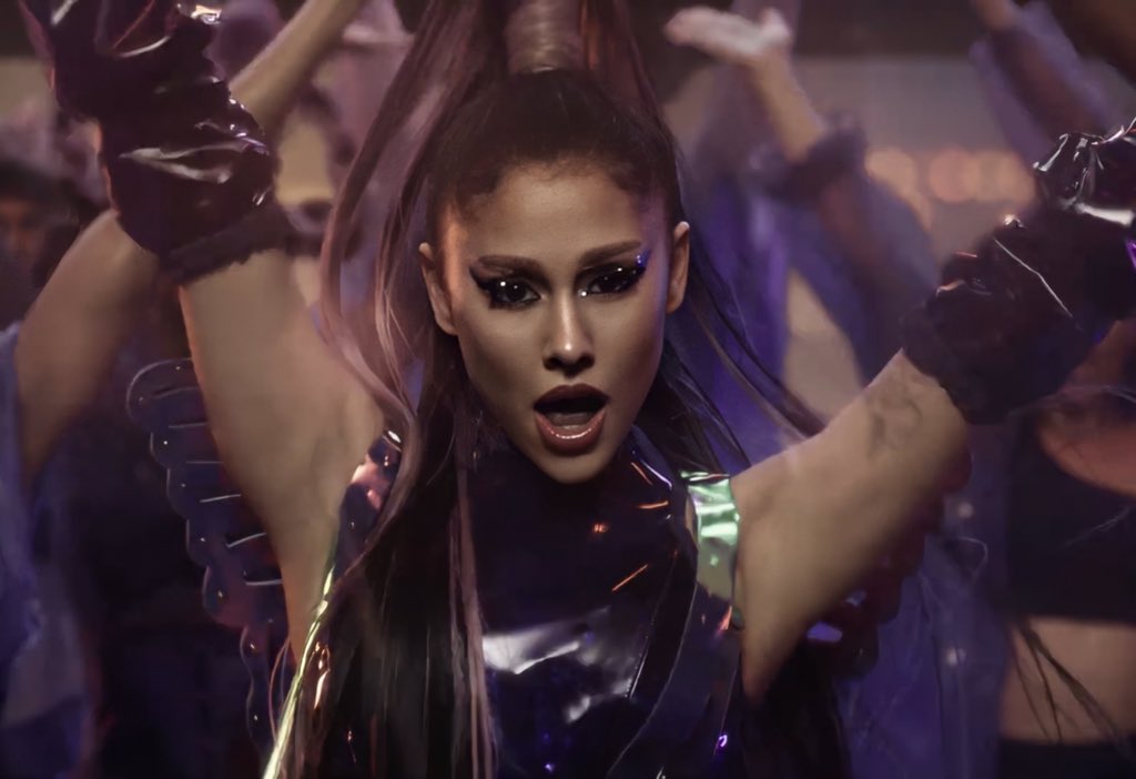 arianarem's tweet photo. the category is FACE https://t.co/mpwxZj1x0z
