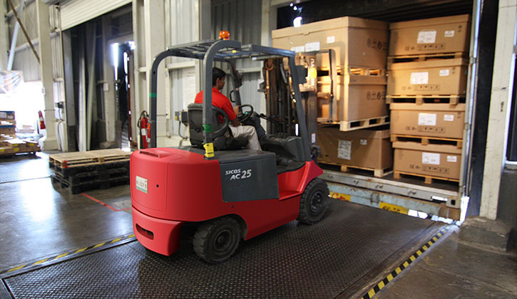 CliveFlucker's tweet photo. Which personal skills help with how to become a #Forklift #Driver? Teamwork, Alertness,Composure &amp; Flexibility>> #Careers #Jobs #London #Harpendon #Stevenage https://t.co/WXzRUSTXRw https://t.co/M6nAo5DGDL