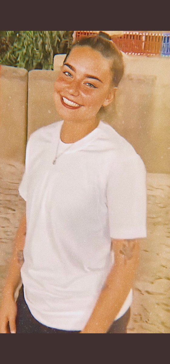 BGKinng's tweet photo. Aycan ile Nisayı karşılaşt��ran varda.

Yemin ediyorum Allah carpar yapmayın arkadaşlar.

#survivor2020 #aycanyanac https://t.co/f2pkLqKuTf