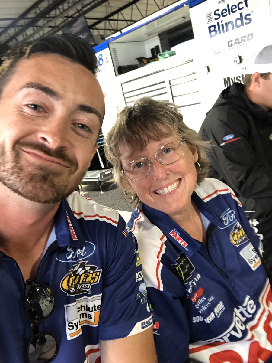 25 never looked so beautiful, mamma! Happy Birthday 🥳 <a href="/keenparts2/">callmelooney😵‍💫</a> Hope you have an amazing day!
