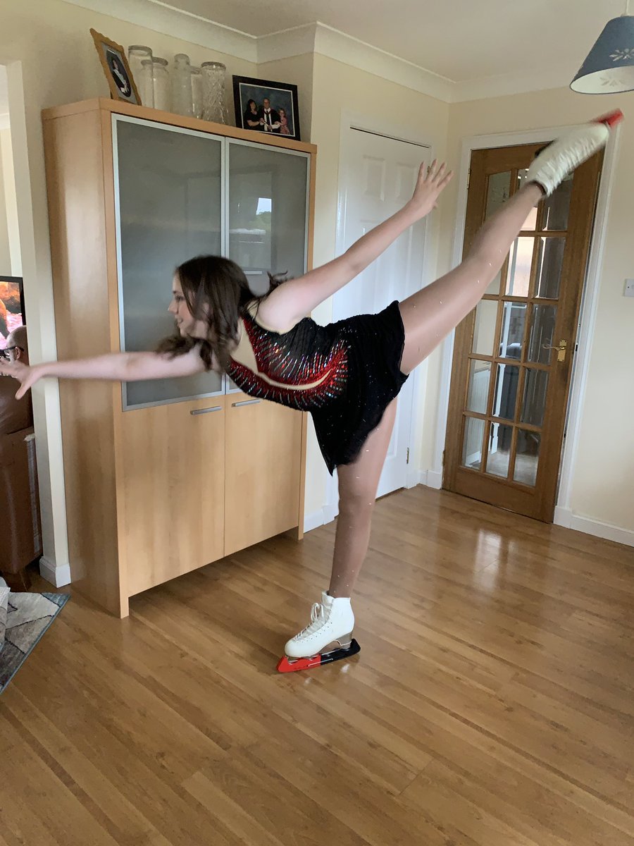 Mac4Lesley's tweet photo. My girl doing her off ice for her coach today. #missingtherink https://t.co/RyMHuzpUB6