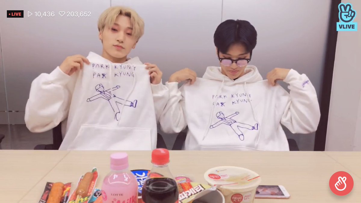 Ateez's San and Wooyoung wore Park Kyung's merch from "Gwichanist" In one of thir Vlives @blockb_official  @ATEEZofficial