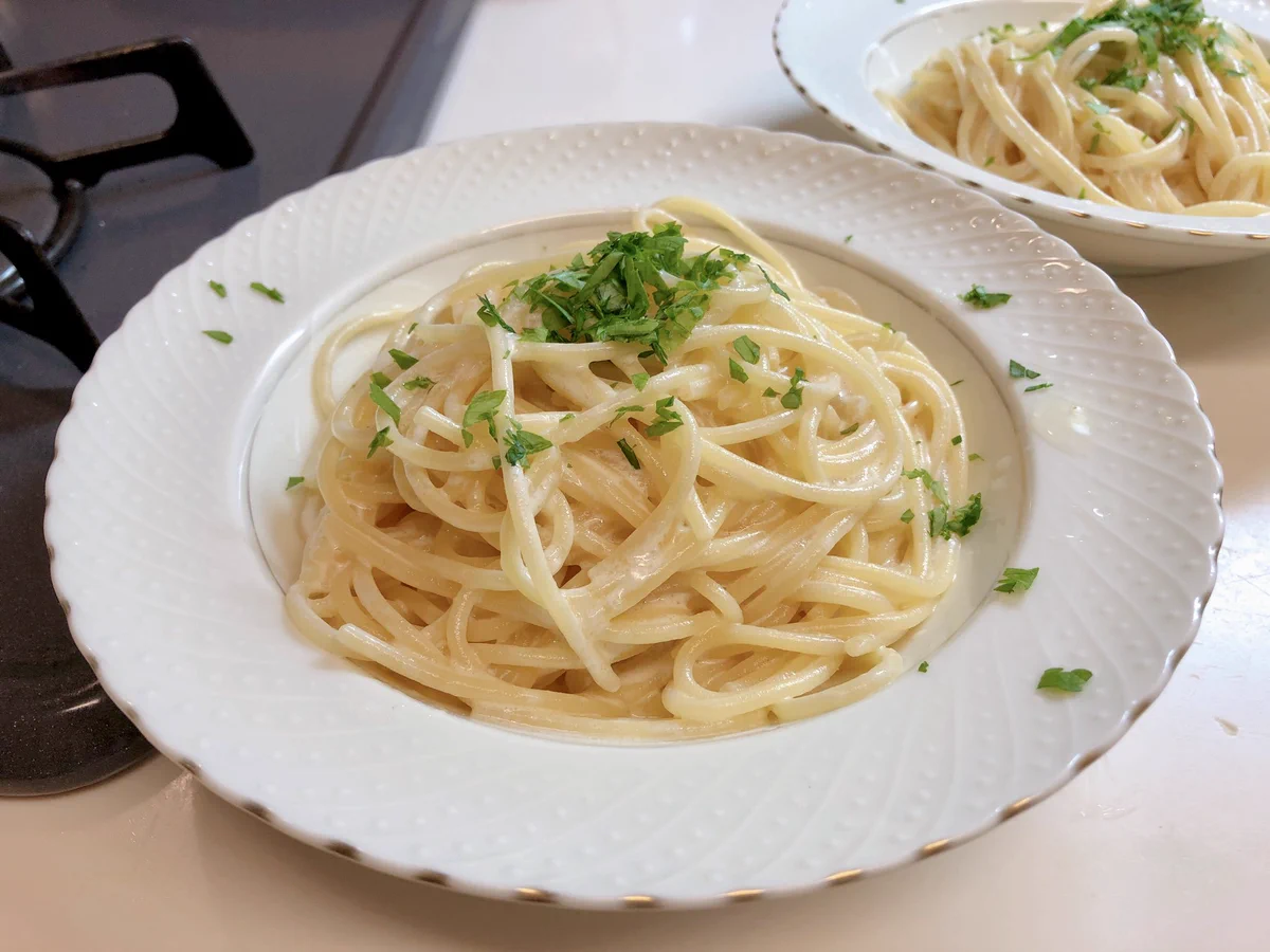 レモンチューブで簡単に作れる！？「レモンクリームパスタ」の作り方！