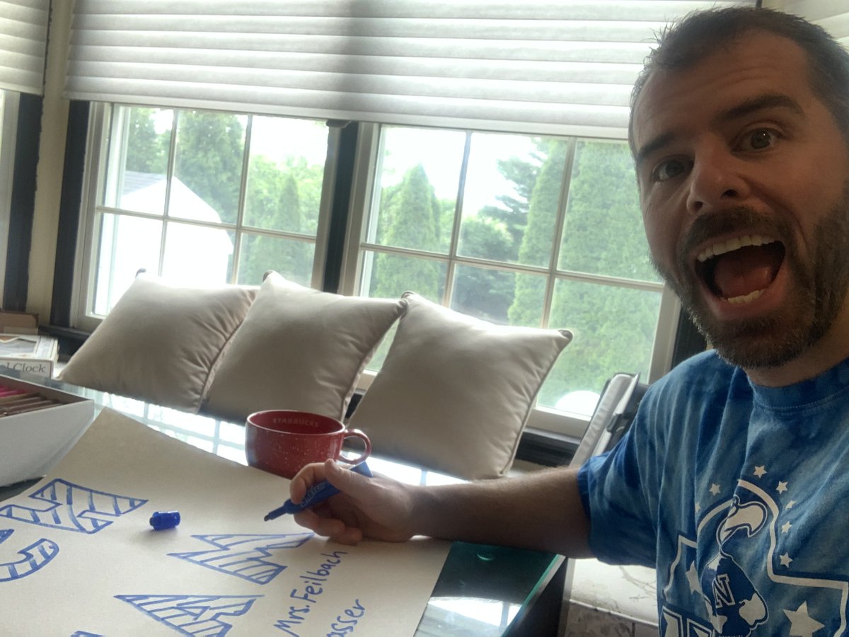 TechTeacherMrP's tweet photo. Getting ready for our #aNAISing Summer Send Off!!
See you between 11:30 and 1:30.
#NASDStrong #NASDTogether https://t.co/DnllFThjuC