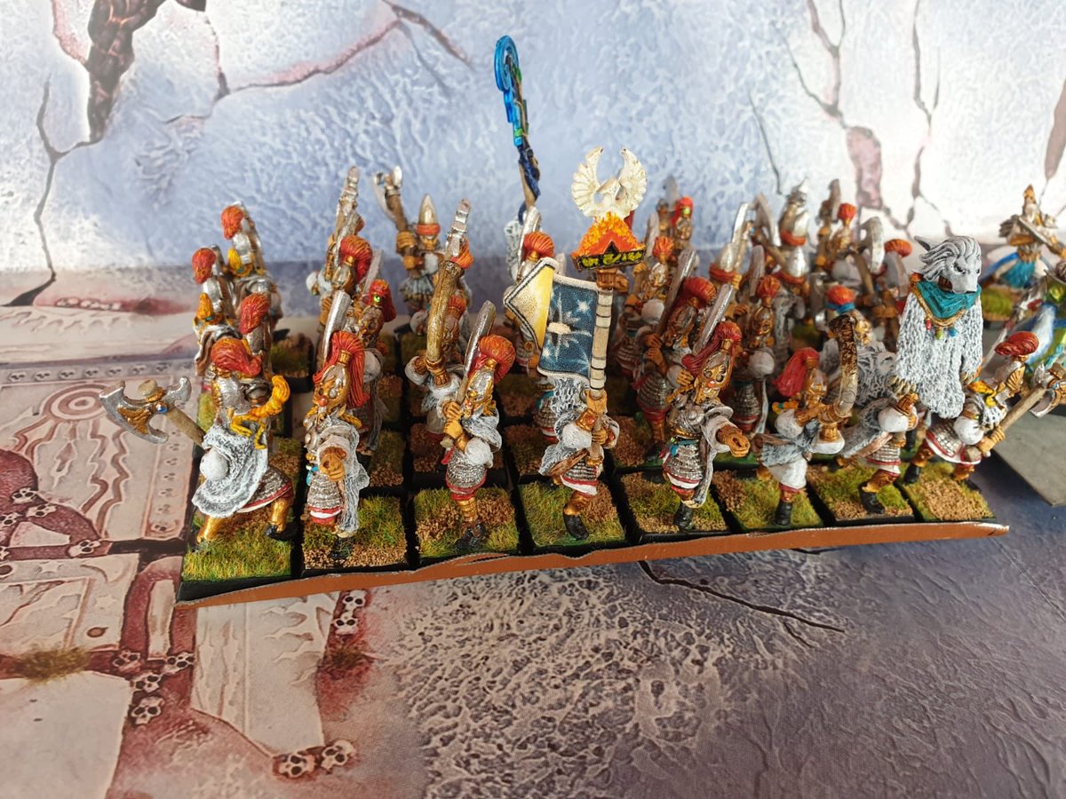 tercioinvicto's tweet photo. Raúl también a terminado con esta enorme unidad de #leonesblancosdecracia #goldenterciata
#grangoldenterciata
#paintingminiatures
#PaintingWarhammer #WarhammerCommunity
#paintingminis
#ageofsigmar
#highelf
#citiesofsigmar
#warhammefantasy
#the9thage
#Tercistas
#warhammeroldworld https://t.co/uoXk0BQxlX