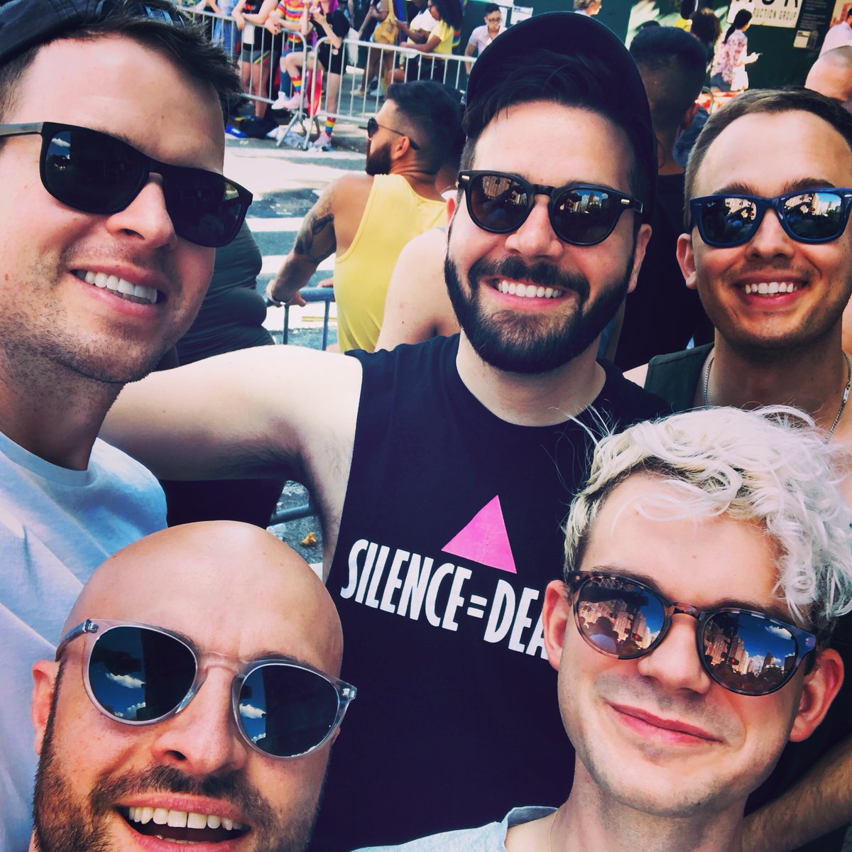 3. “My Gay Boys”Everyone should be so lucky as to have a crew like  @stinMk  @Zac_Petkanas  @LeviBohanan  @nicksalter_ &  @meiamanthony (not pictured on the left cus he was busy trying to elect a gay president), though we never can seem to start that book club we keep talking about