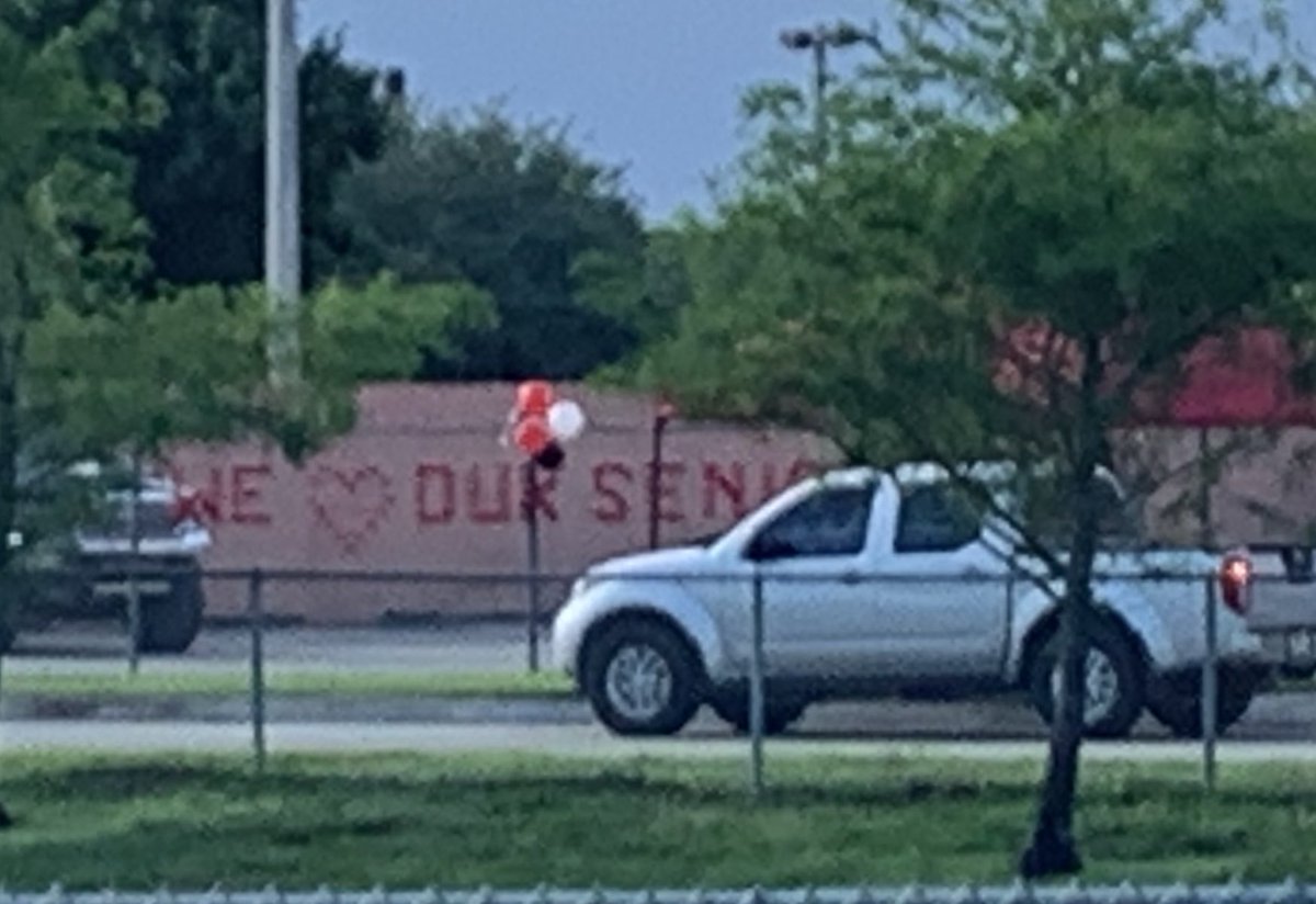 It’s Senior Checkout...Day 1!  Seniors come show your spirit, decorate your cars, and honk your horns!!!