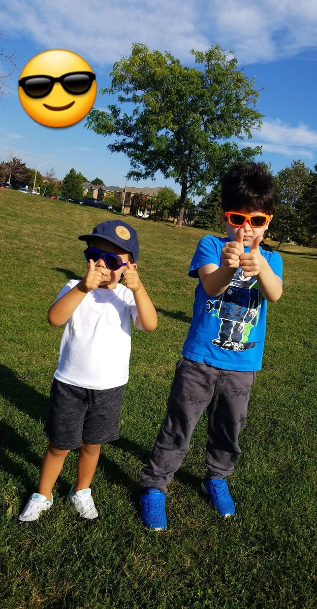 Kindercrew102's tweet photo. Happy Friday everyone 🙂☀️

#flashbackfriday
#staysafe
#stayconnected 
#learningtogether 
#playexplorelearn https://t.co/Gkxt4bPy4r
