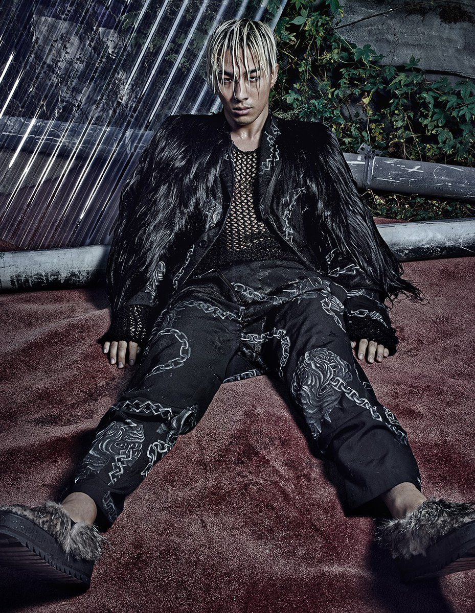 탑의 멍청이들 Photographer Hong Jang Hyun Updated His Website With Hq Pictures Of Bigbang S Editorial For W Korea In November 14 18 Pictures Part 3 T Co Hprk1eqtwp Bigbang T Co Sev3hy5ics