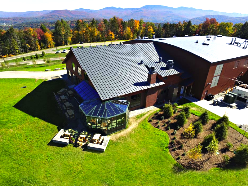 BestNordicSki's tweet photo. Craft Beer Brewery at Legendary Trapp Family Lodge is a Must Visit for Award-Winning Lagers #trappfamily #trappfamilylodge https://t.co/HcbDqQ39O0 https://t.co/Xp4CJwwHur