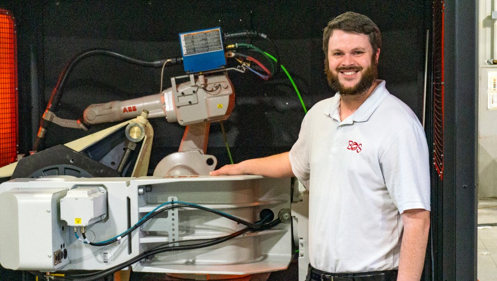 We caught up with #westernuEng alumnus Andrew Perkins, BESc’09, to learn more about his role as Manager of the Sales and Marketing department at <a href="/BOSInnovations/">BOS Innovations</a>, a local leader in advanced automation. eng.uwo.ca/media/news/202… #westernu #purpleandproud