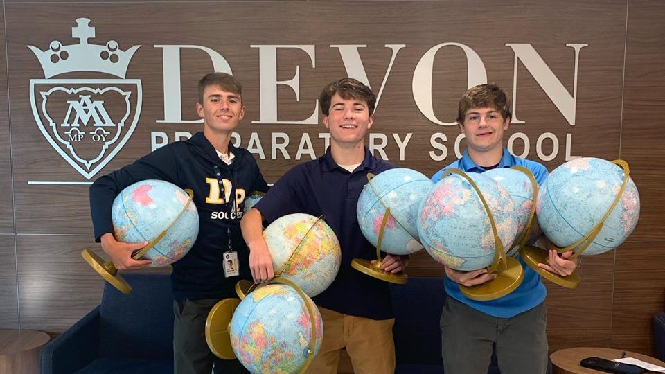 DP_Development's tweet image. There are many ways to be involved, to demonstrate your school spirit, and to connect with us to share your gifts and talents. devonprep.com/giving/how-to-…

 #devonprep #annualfund #giving #fundraising @DEVONPREP @DevonAlumni @athletics_devon