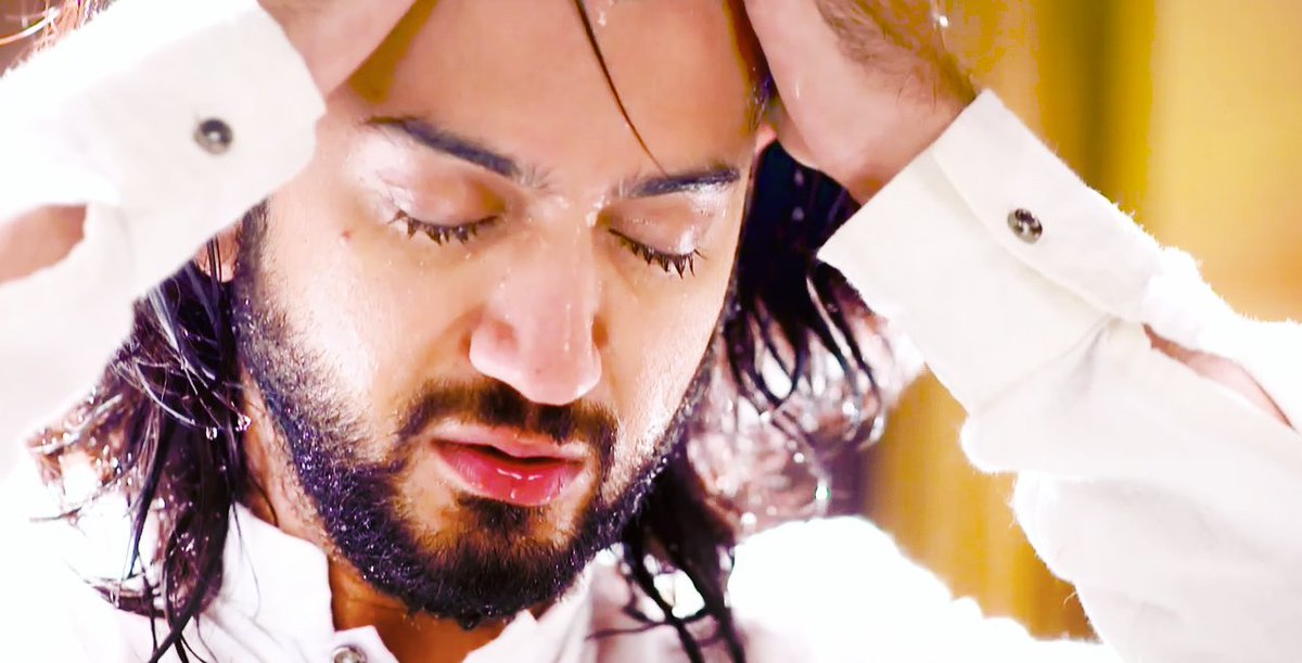 kunalian_kj's tweet photo. Omkara ๐ฅ๐ฅ
#KunalJaisingh #omkara #DilBoleOberoi #Ishqbazz #Kunalian https://t.co/swU3NFamvO