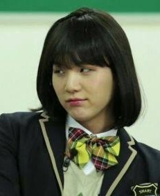 Jintopia5's tweet photo. #augustd2  #DAECHWITAOUTNOW 

A rare photo of d2's sister. Look how preety she is!! 🥺

MIN YOONGI                           MIN YOONJI https://t.co/x6Dw4o3gu4
