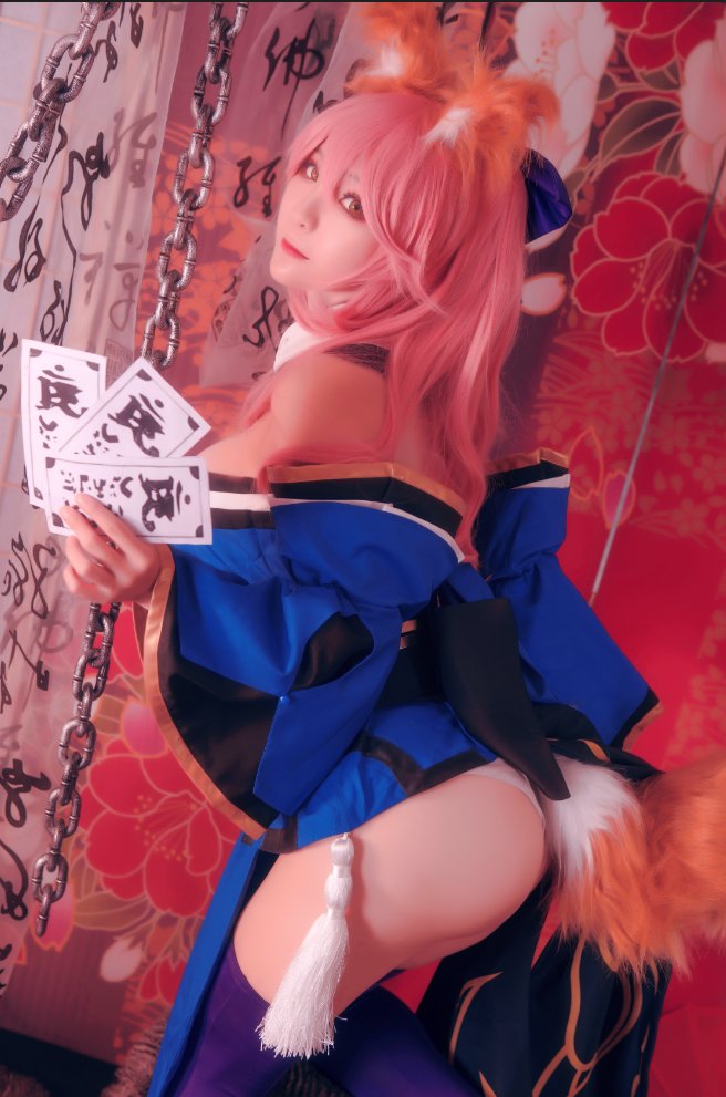 XIAYEYee's tweet photo. #FateGrandOrder #FGO #fgocosplay #玉藻前 #玉藻の前  #cosplay #coser #cosplayer 
共30p 

买图微博���信
weibo：夏邪Yee
twi:@XIAYEYee 
抄送:@Winnie_LDa @bakafrosv https://t.co/dsWDB9JuWM