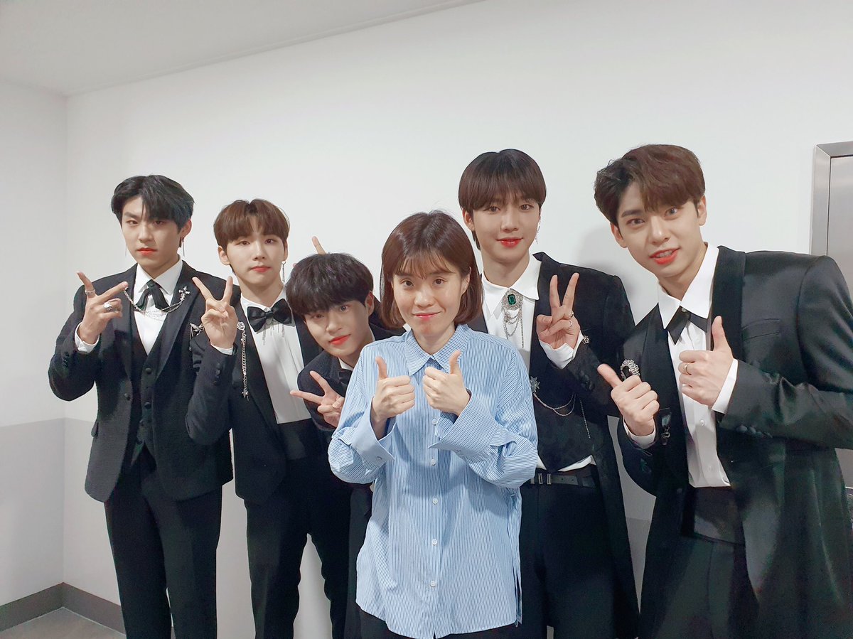 AB6IX tweet media