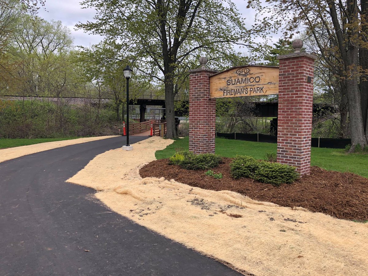 village_suamico's tweet image. Fireman's Park (1740 Riverside Drive) received a face-lift this spring with the addition of a canoe/kayak launch, lighted parking lot, paved path, and boardwalk to connect the park to businesses in the Historic Downtown Suamico area. Enjoy! - AK #Suamico