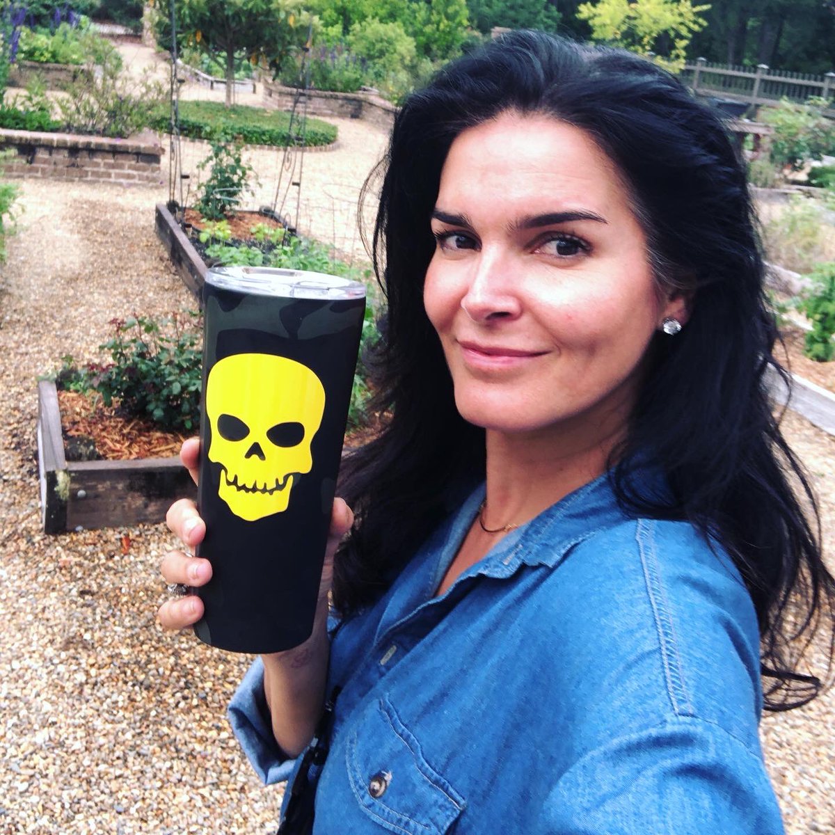 Got my new cup, my garden &amp; my big hair... &amp; about 10 extra lbs to get me through the weekend! 😂🤣😂 
#blessed #grateful #happymemorialday