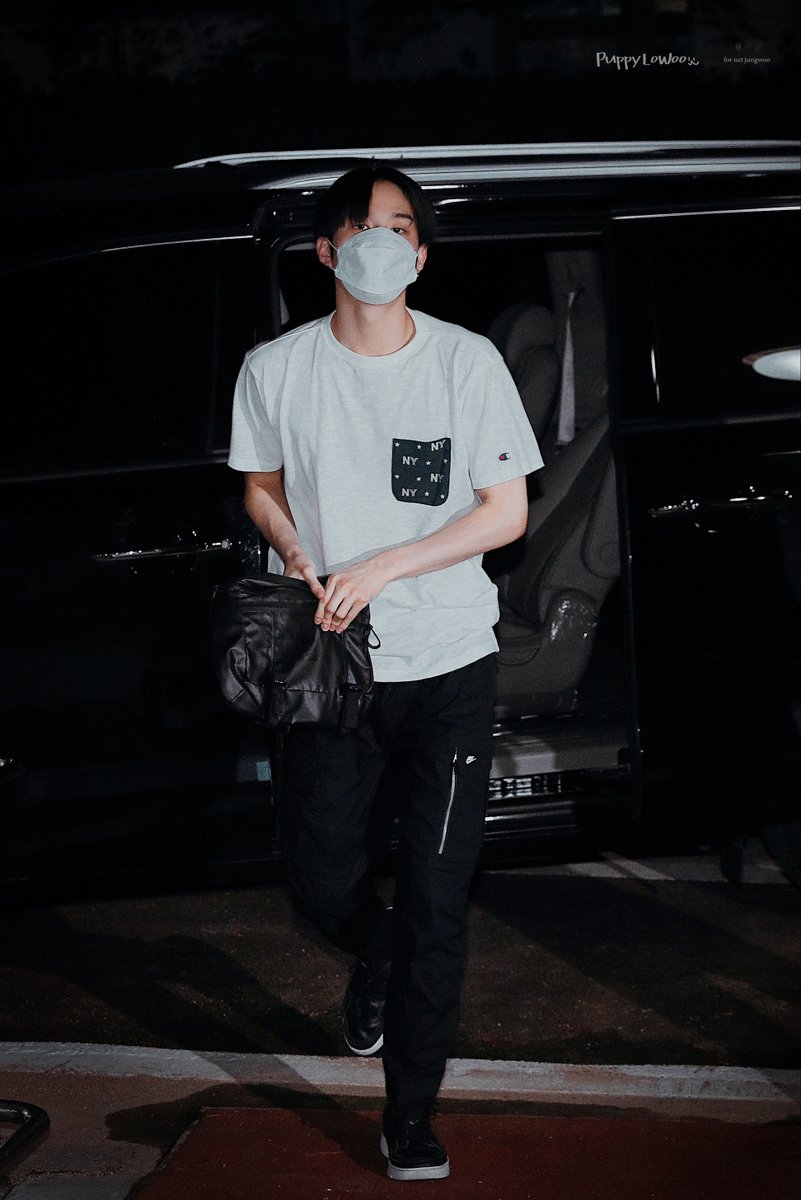 PuppyLoWoo tweet media