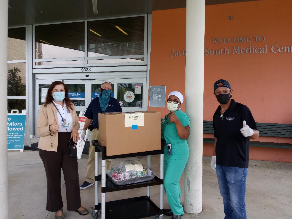 CONSIDER DONATING MEALS TO THE MEDICAL WORKERS ON THE FRONT L INES. THEY ARE WORKING TIRELESSLY AND ARE APPRECIATIVE WHEN 
 THEY GET MEALS 786 250 5387 INFO@FARETOREMEMBER.COM#faretoremember #supportsmallbusiness #officecatering #miamicatering #keepmyemployeesworking #grateful