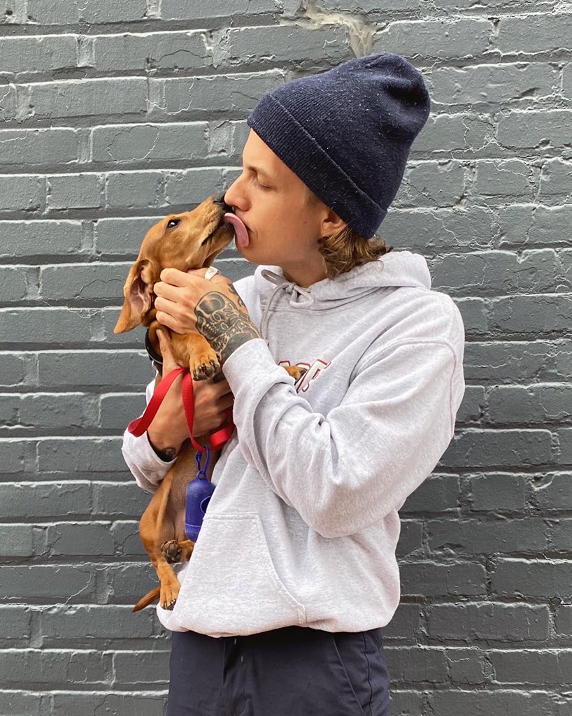 Happy release day to my team <a href="/Broadside_/">Broadside</a> <a href="/sharptonerecs/">SharpTone Records</a> <a href="/AbgSeth/">Seth Henderson (ABG Recording)</a> 

Let’s share this link so queen @yelyahwilliams will *maybe* listen 

shrptn.co/theragingsea