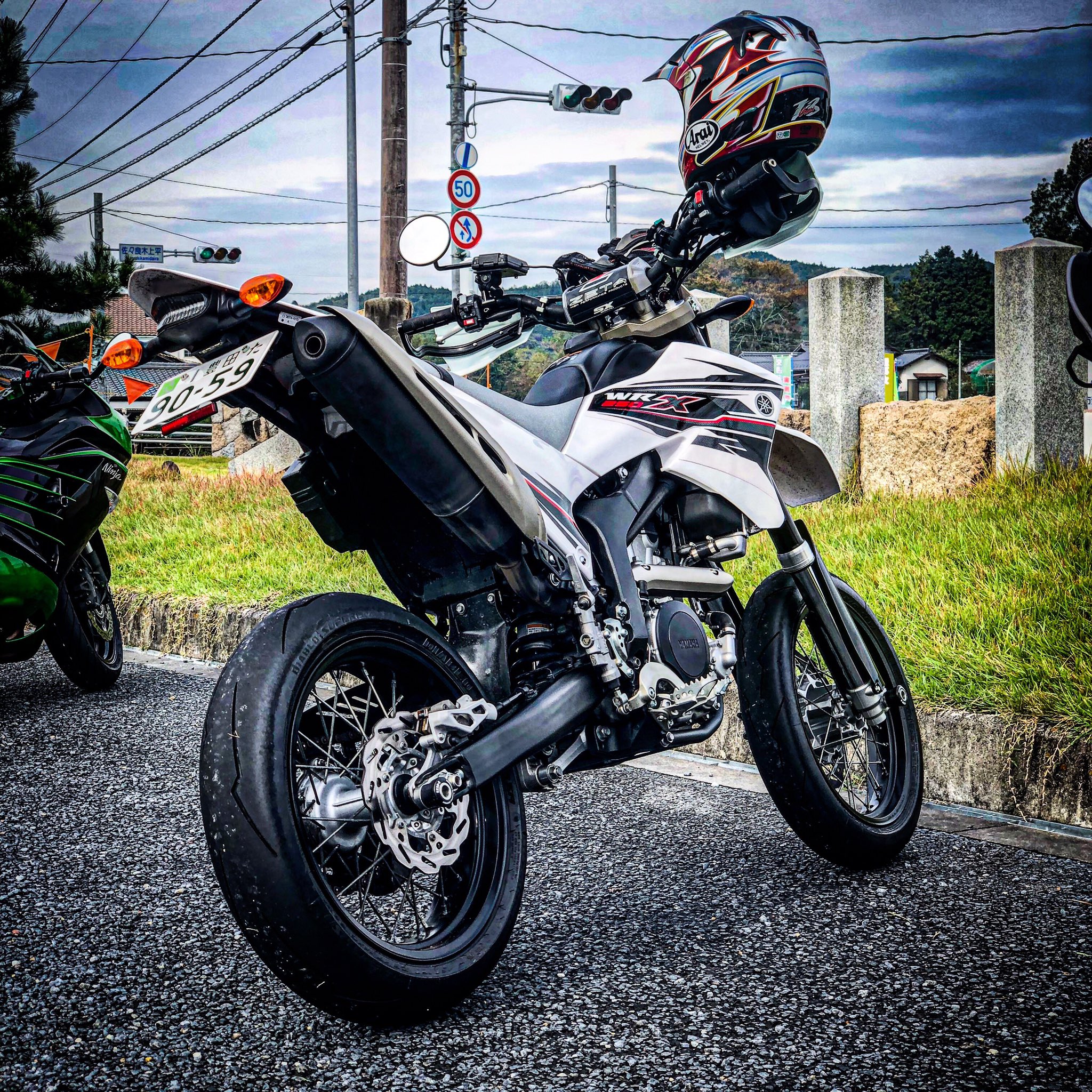 ととちゃんです WR250X WR250R 3D7-12210-10-00 3D7-12210-11-00用の互換性の