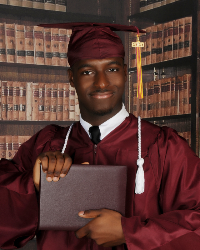 Just wanted to celebrate our students. Congratulations to our Class of 2020 Hallandale Magnet High School Senior Ricardi Antoine! #10% <a href="/HH_Athletics/">Hallandale Athletics</a> @Hallandale_High <a href="/MYHBeach/">Hallandale Beach</a>