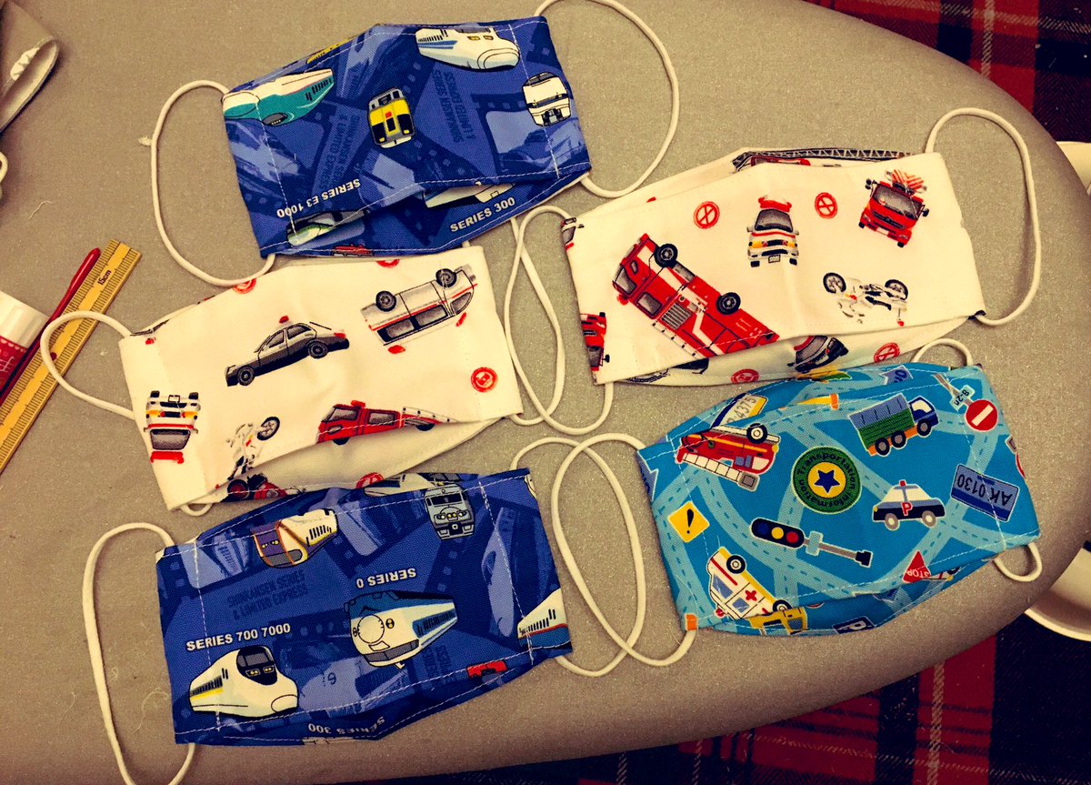 私はマスク屋を開くのかってくらい取り憑かれたように連日マスクを作ってます 漫画で ビーノのイラスト