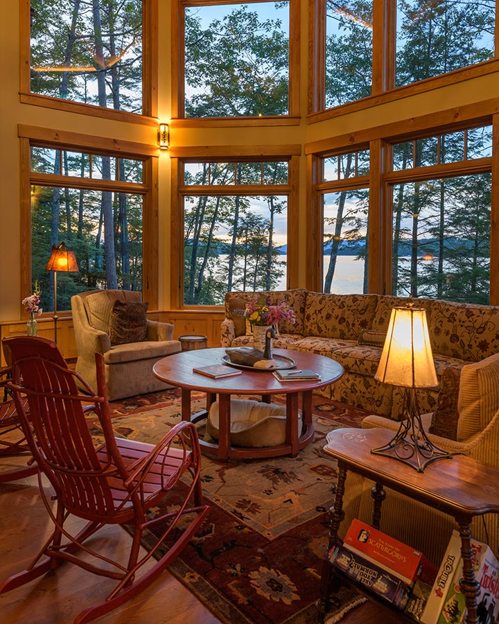 A migration away from cities is causing a growing demand for available lakefront property. It's easy to SEE why! meridiannh.com/building-retre…