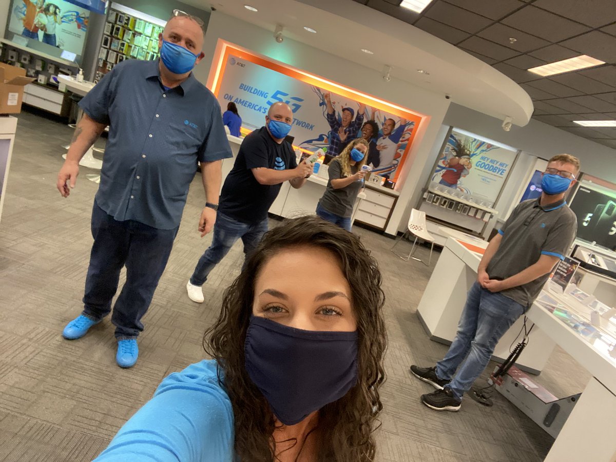 WE’RE BACKKK!!!🥳 #LifeAtATT #BeastOfTheEast #DawgPound @nichols304 <a href="/DaleB1/">Dale S. Brown</a> <a href="/404girl/">Betsy Francis</a>