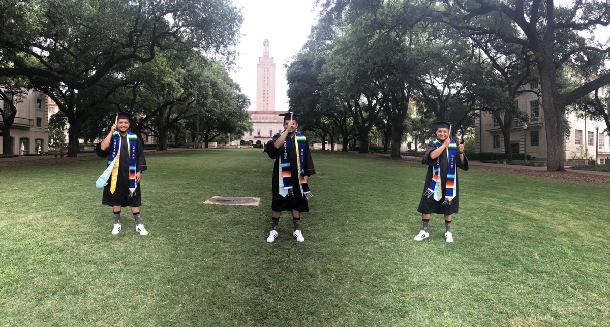 rolo_with_nolo's tweet image. A live picture of me moving my tassel because I finally graduated!!
So thankful for getting my 2 degrees, all the experiences I’ve gained, the people I’ve befriended, &amp;amp; all the countless memories! Thank you for everything UT. 
Hook ‘em forever!🤘 #UTGrad20 #FirstGenGrad 🇲🇽🇺🇸