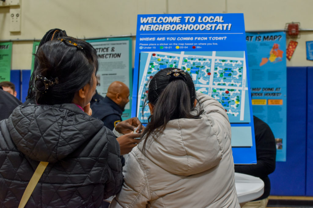 CrimJusticeNYC's tweet photo. #NeighborhoodStat, the core of MAP, puts public housing residents at the center of defining changes for their developments. Find out how the #NStat process works for communities citywide: https://t.co/5NEioXt23X 5/5 https://t.co/aIezYiEeGH
