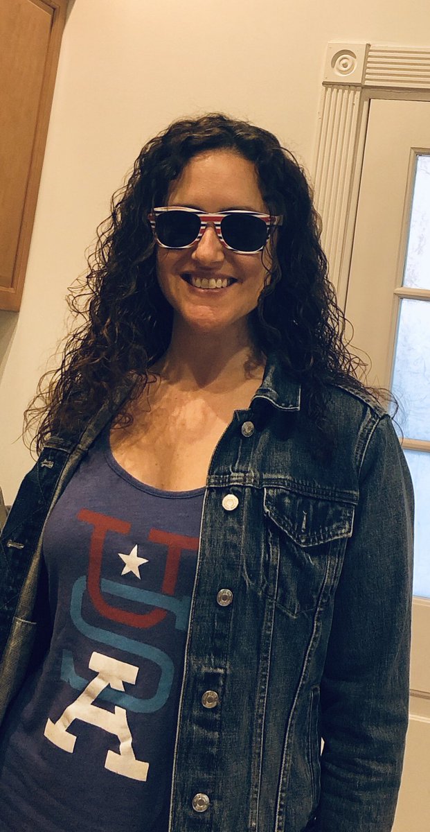 Ready for #virtualinternationalday <a href="/CentralSchoolEB/">Central School</a> Thanks for putting this together <a href="/MsHerreraESL/">Victoria Herrera</a> !