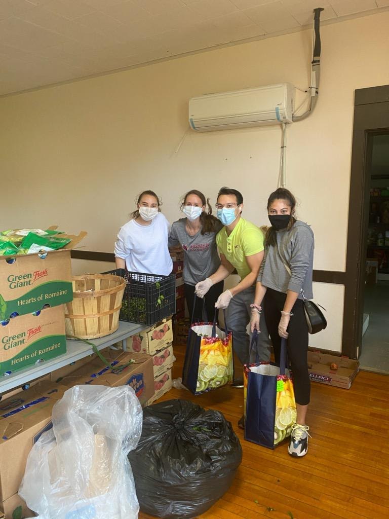SaintElizabethU's tweet photo. Four students in our Physician Assistant program volunteered at GRACE packing bags of critical necessities for those in need. Thanks for doing your part to ease the suffering of others! https://t.co/25S1NKJ7zD