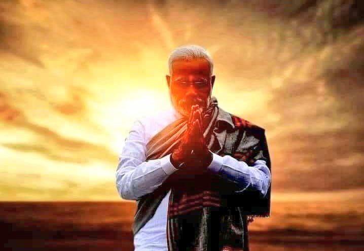 prashant_RSSorg's tweet image. &quot;ना थका हैं ना हारा हैं,
इस गहरे संकट की घड़ी में,
हर क्षण मॉं भारती के सेवा में,
मज़बूती से खड़ा,
उसका राजदुलारा हैं&quot;।
 @narendramodi Ji.
#DeshModiKeSath