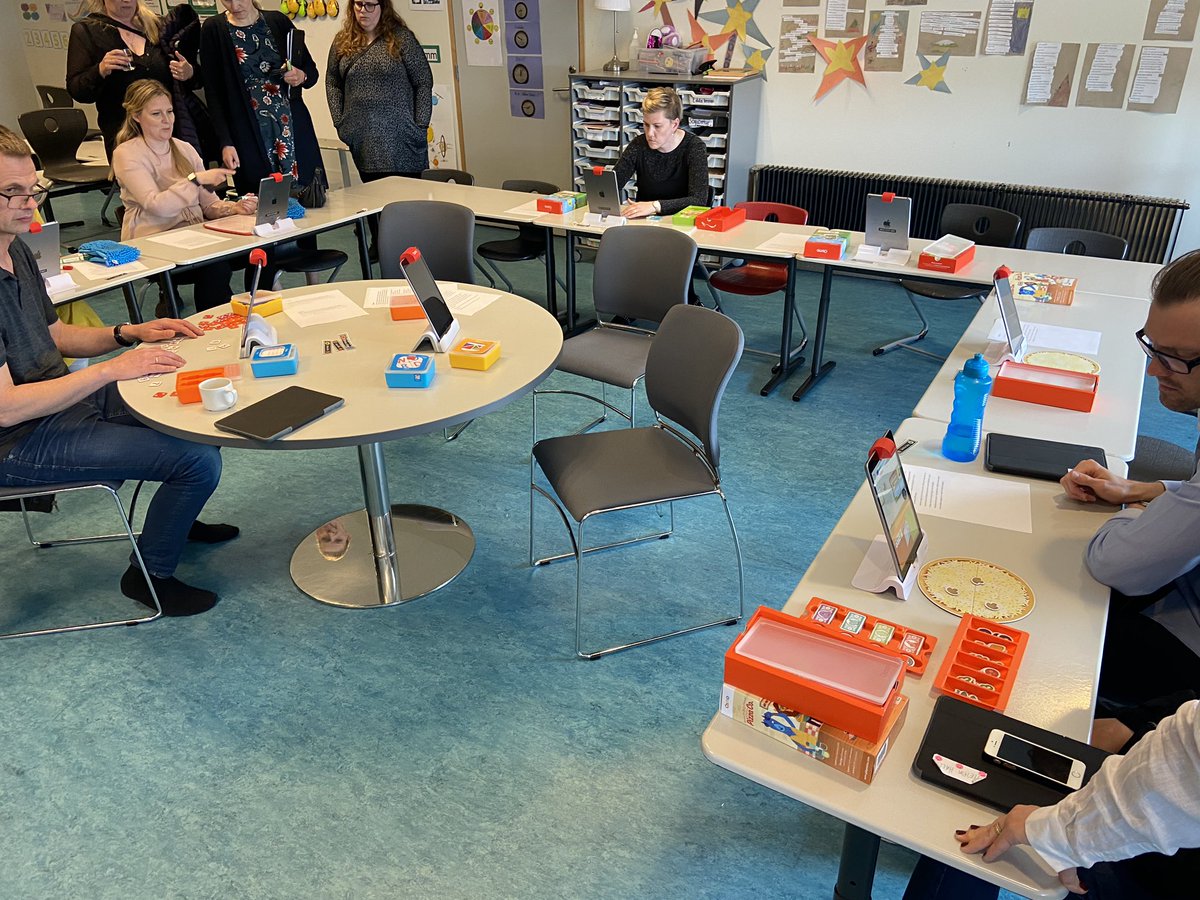 FSnorra's tweet photo. Menntabúðir í Norðlingaskóla #menntaspjall #millonollo #ullonollo https://t.co/0Or6MlUhYB