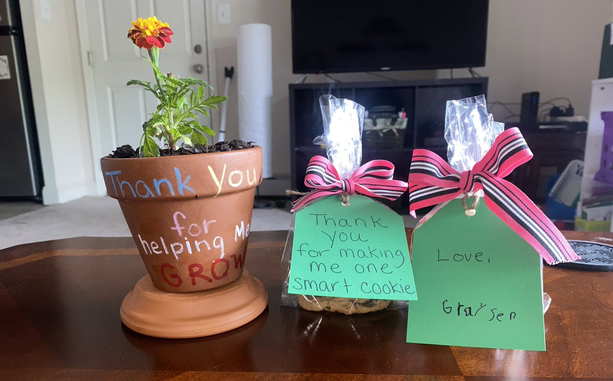 Had some special visitors stop by! 😍 Thank you so much Graysen and Battavio Family ❤️