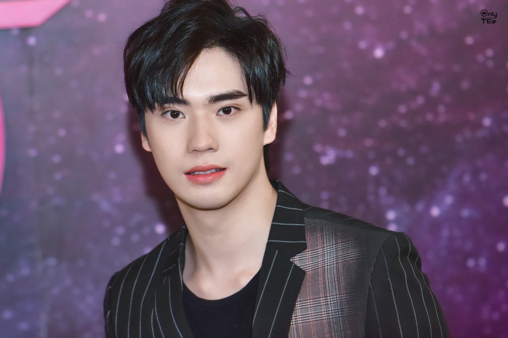 Only__TEe's tweet photo. [10.11.19] …TEeTEe…
🎤 Week 8 Concert Superboy Project Presented by GSB @ LIDO CONNECT
.
“ ฝนตกไหม ” ☔️
.
#TEeThanapon 
#superboyprojectweek8 https://t.co/IRk8TpTwqb